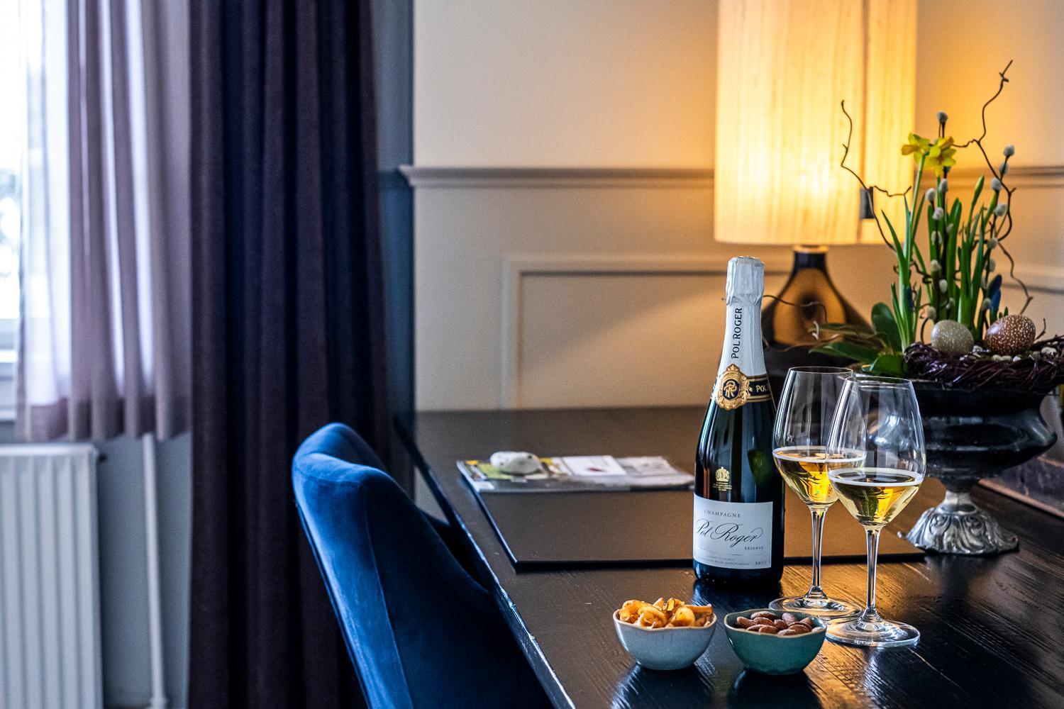 Gl. Avernaes Sinatur Hotel & Konference Ebberup Ngoại thất bức ảnh