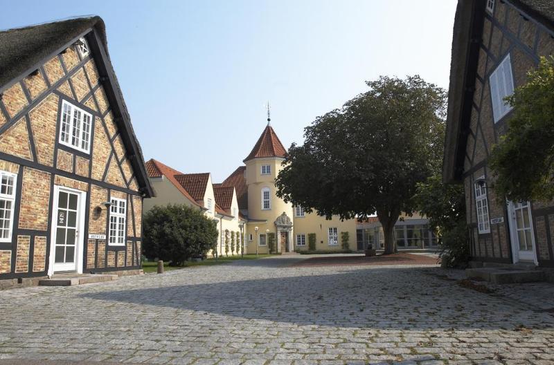 Gl. Avernaes Sinatur Hotel & Konference Ebberup Ngoại thất bức ảnh